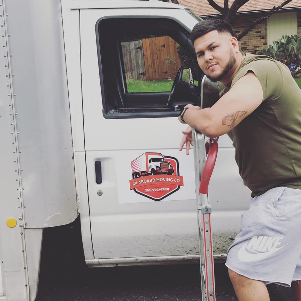 All Aboard Moving Co work photo 1